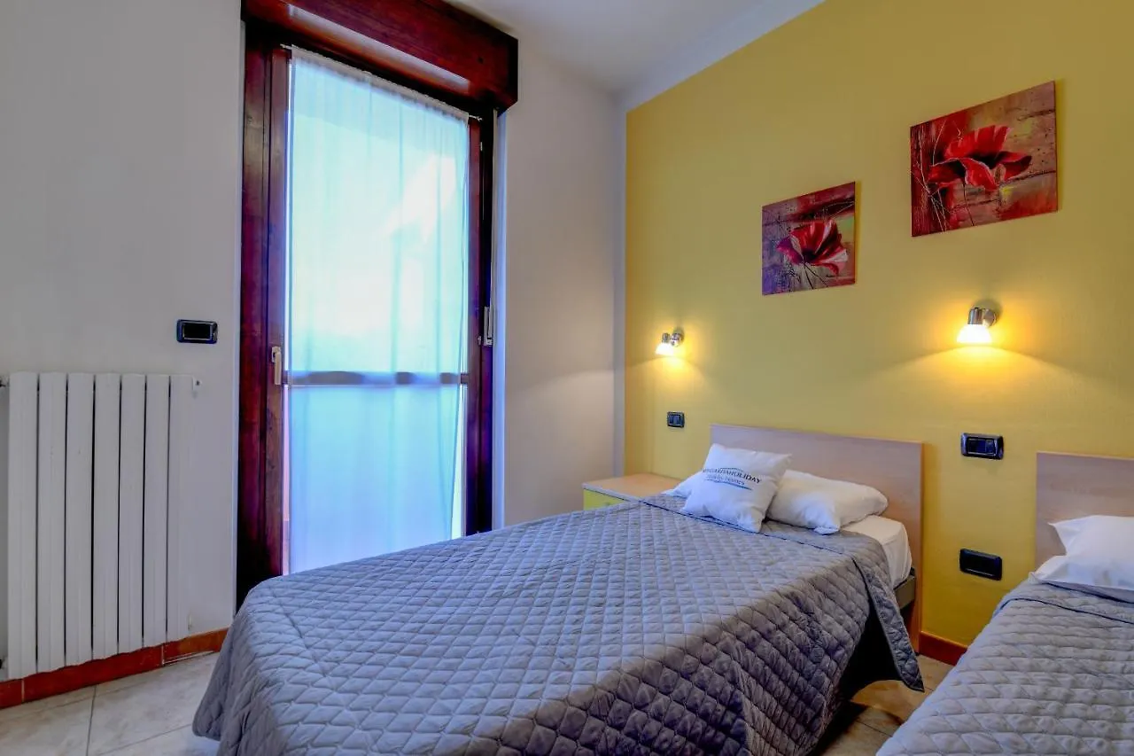 Apartment Residence Meridiana Peschiera del Garda Italy