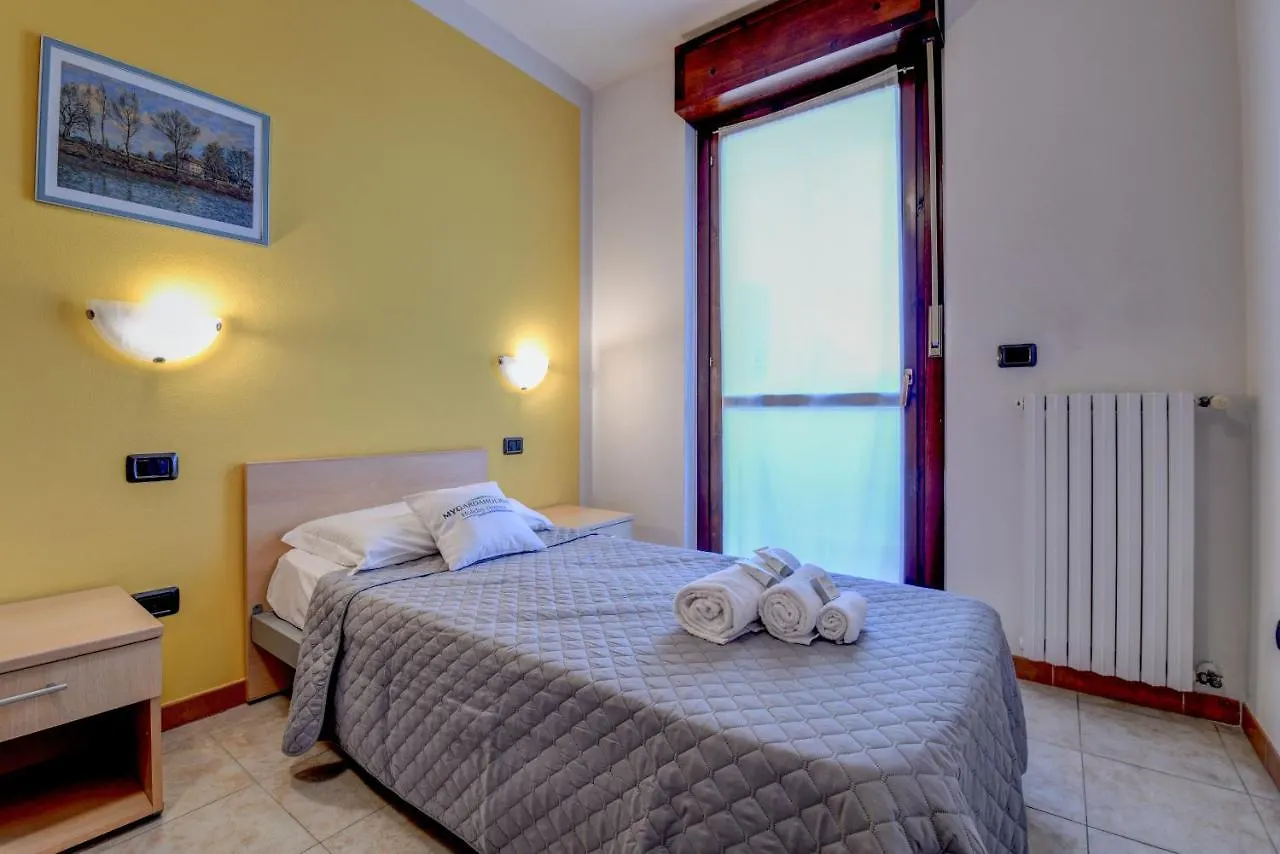 Apartment Residence Meridiana Peschiera del Garda Italy