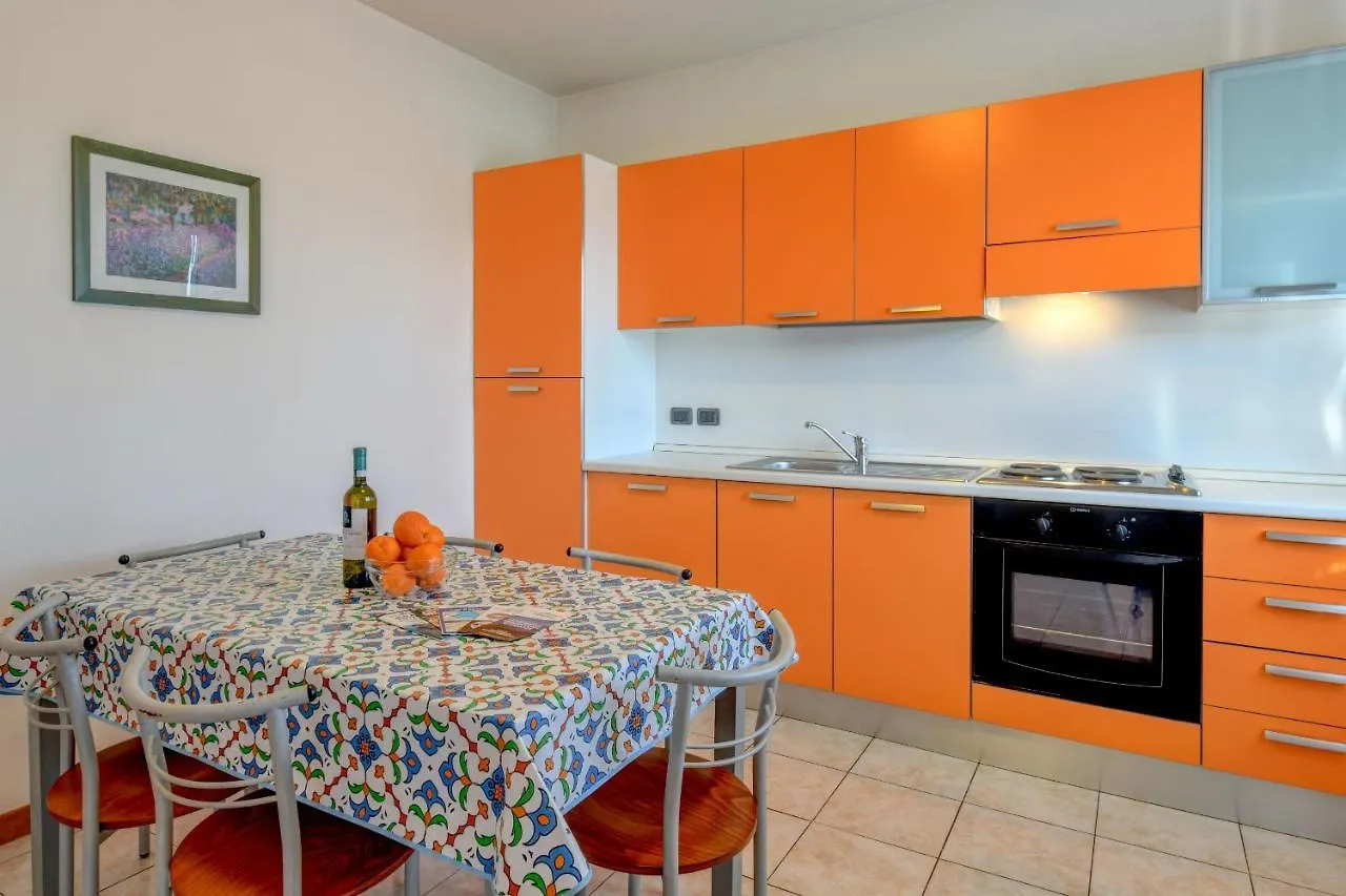 Apartment Residence Meridiana Peschiera del Garda Italy