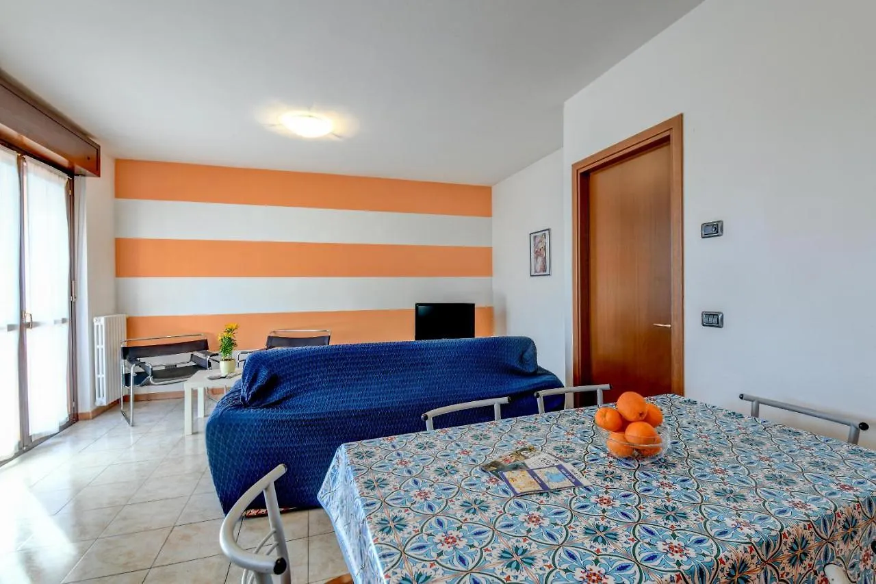 Residence Meridiana Peschiera del Garda Italy